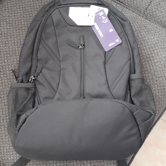 TARGUS - Ascend 16" Laptop Backpack - Picture 5 of 9